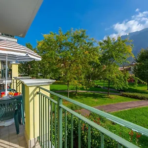 Budget Village - Porto Letizia Apartahotel